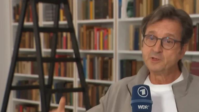 Deutschland auf der Couch – Stephan Grünewald im tagesthemen-Interview zum WM-Aus